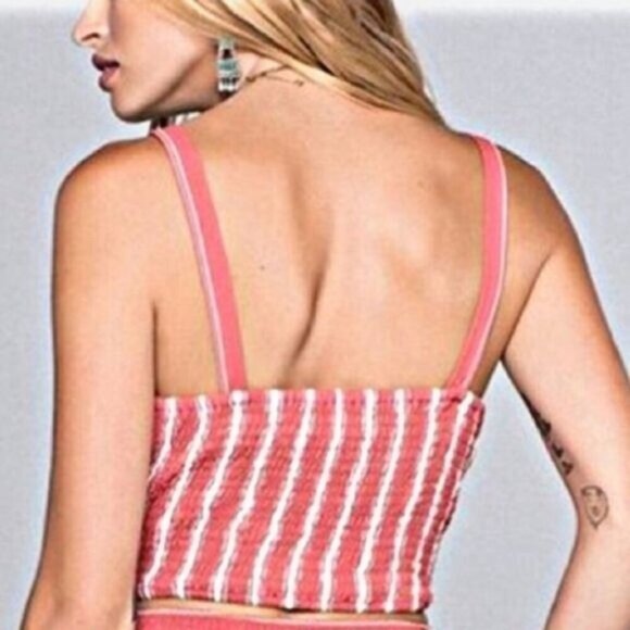 Band of Gypsies ✦ Coral Ivory Striped Crop Top ✦ Square Neck Smocked Back L EUC - Picture 4 of 9